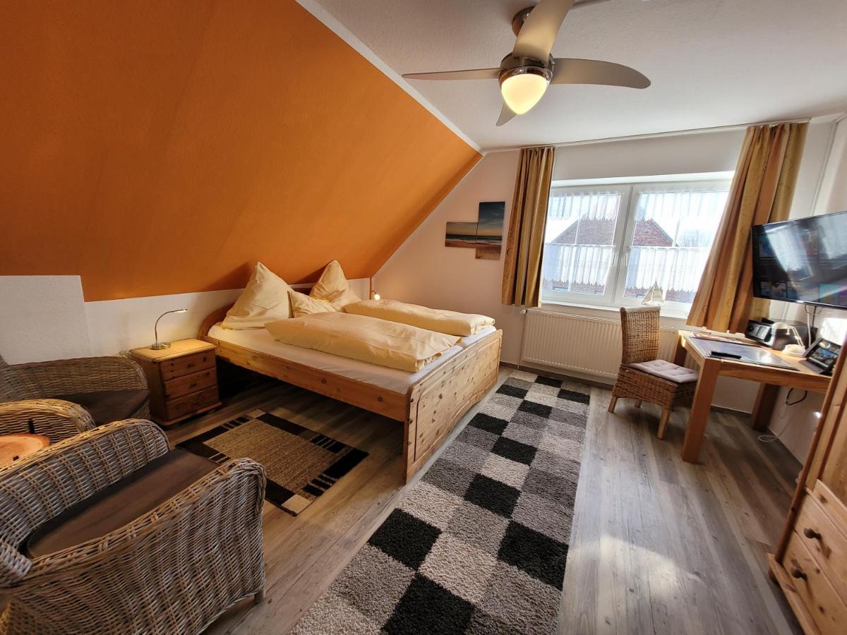 Naturwert Hotel Garni Ursula Krummhörn Buitenkant foto