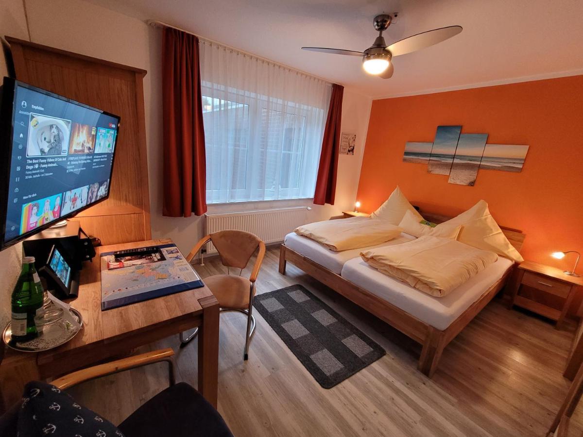 Naturwert Hotel Garni Ursula Krummhörn Buitenkant foto