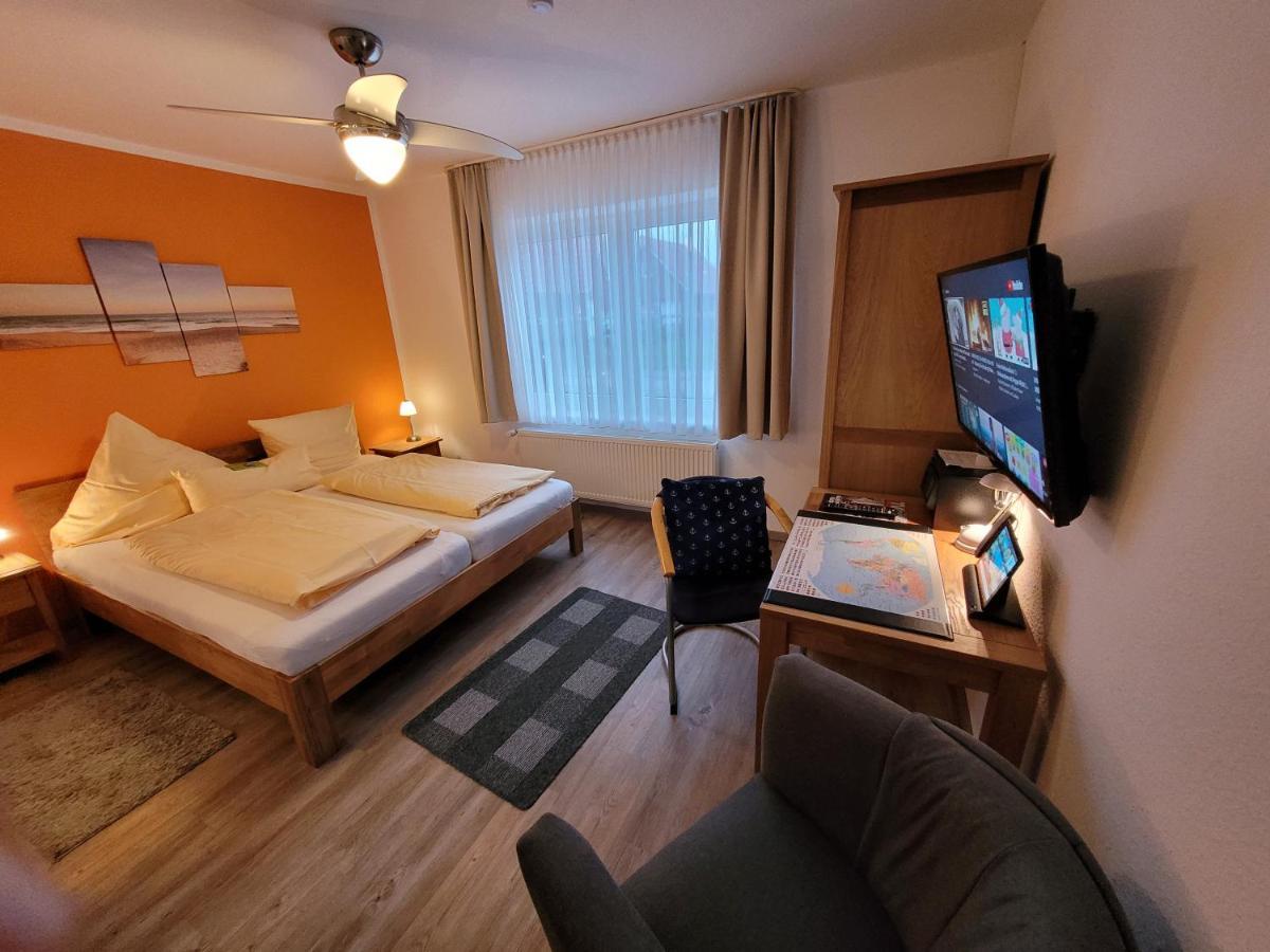 Naturwert Hotel Garni Ursula Krummhörn Buitenkant foto